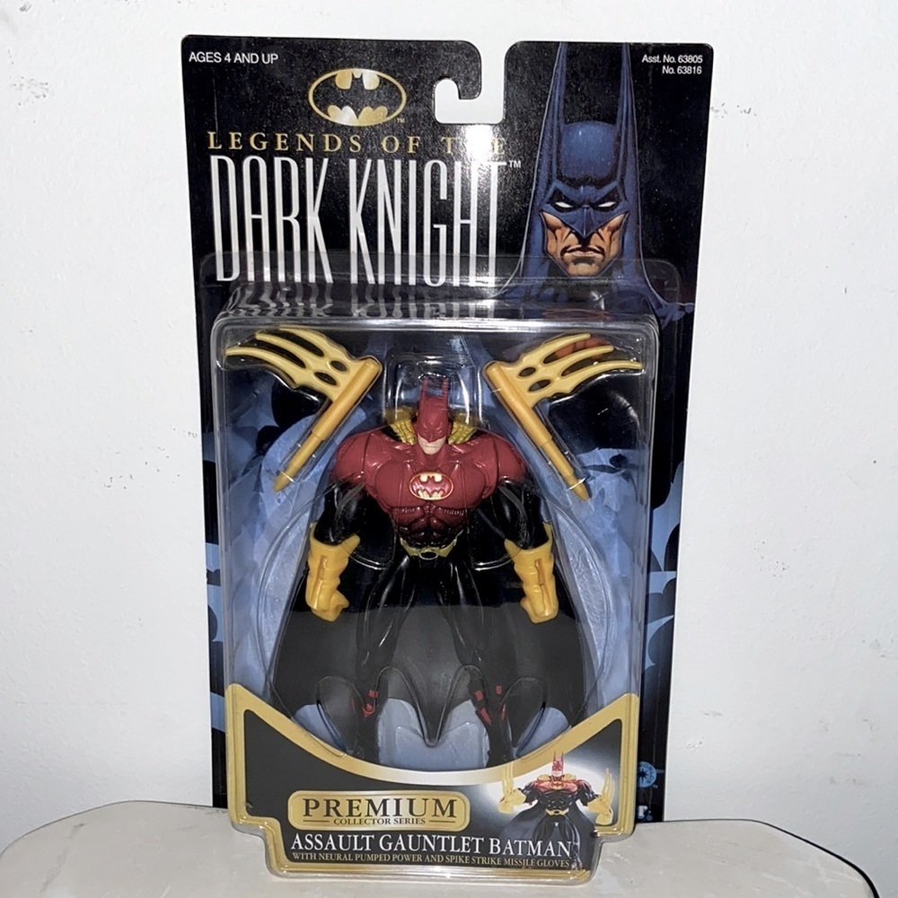 Legend of the Dark Knight 🦇 Assault Gauntlet Batman​​​​​